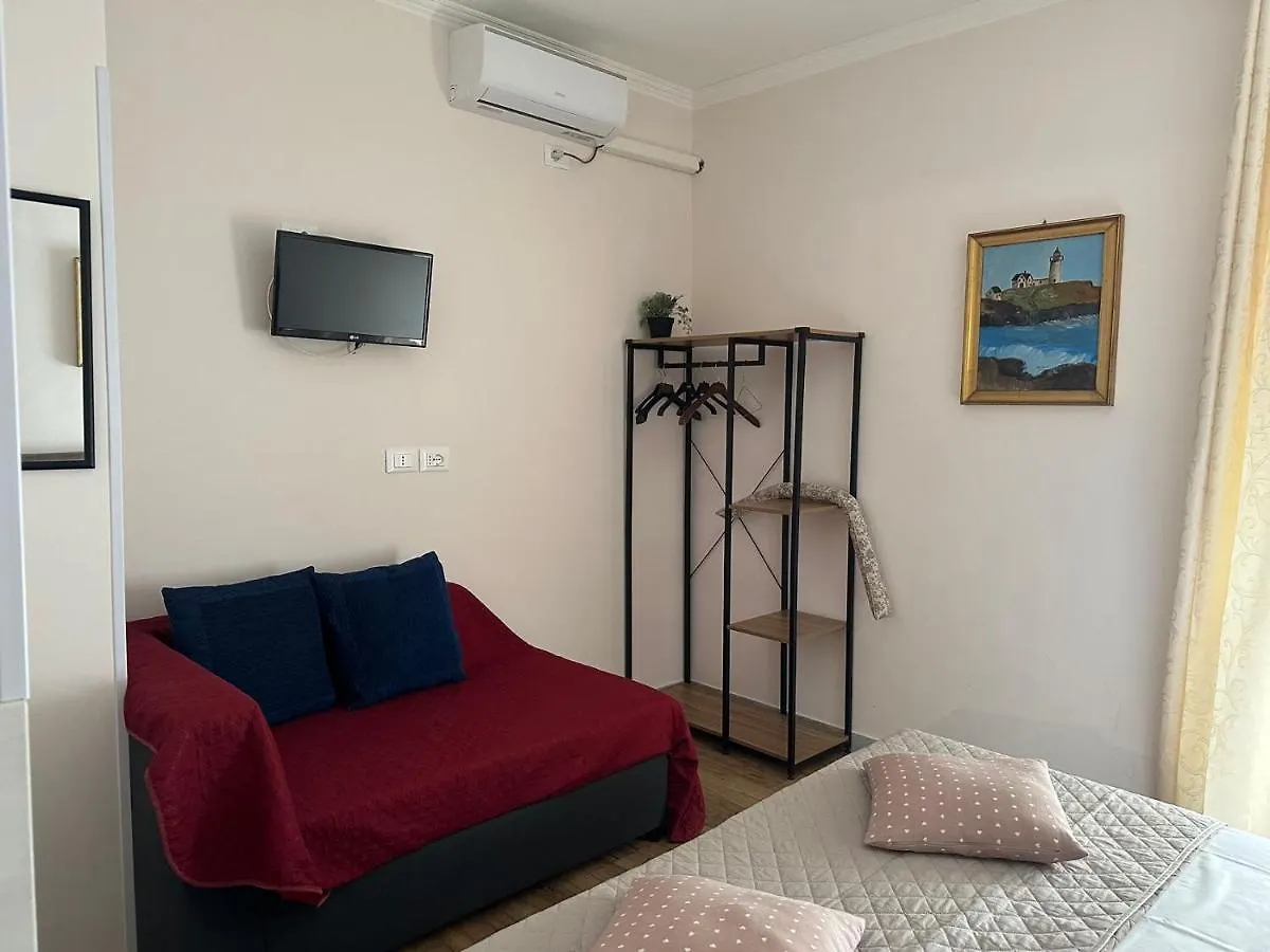 Golden Rooms Cipro Rome Guest house