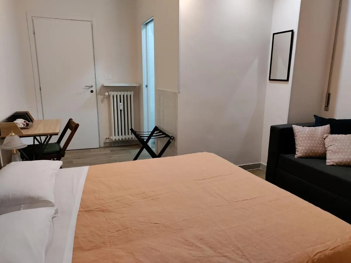 Golden Rooms Cipro Rome